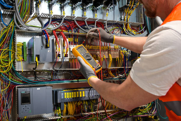 Best Local Electrician Companies  in Shinnecock Hills, NY